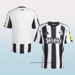 Primera Camiseta Newcastle United 25-26